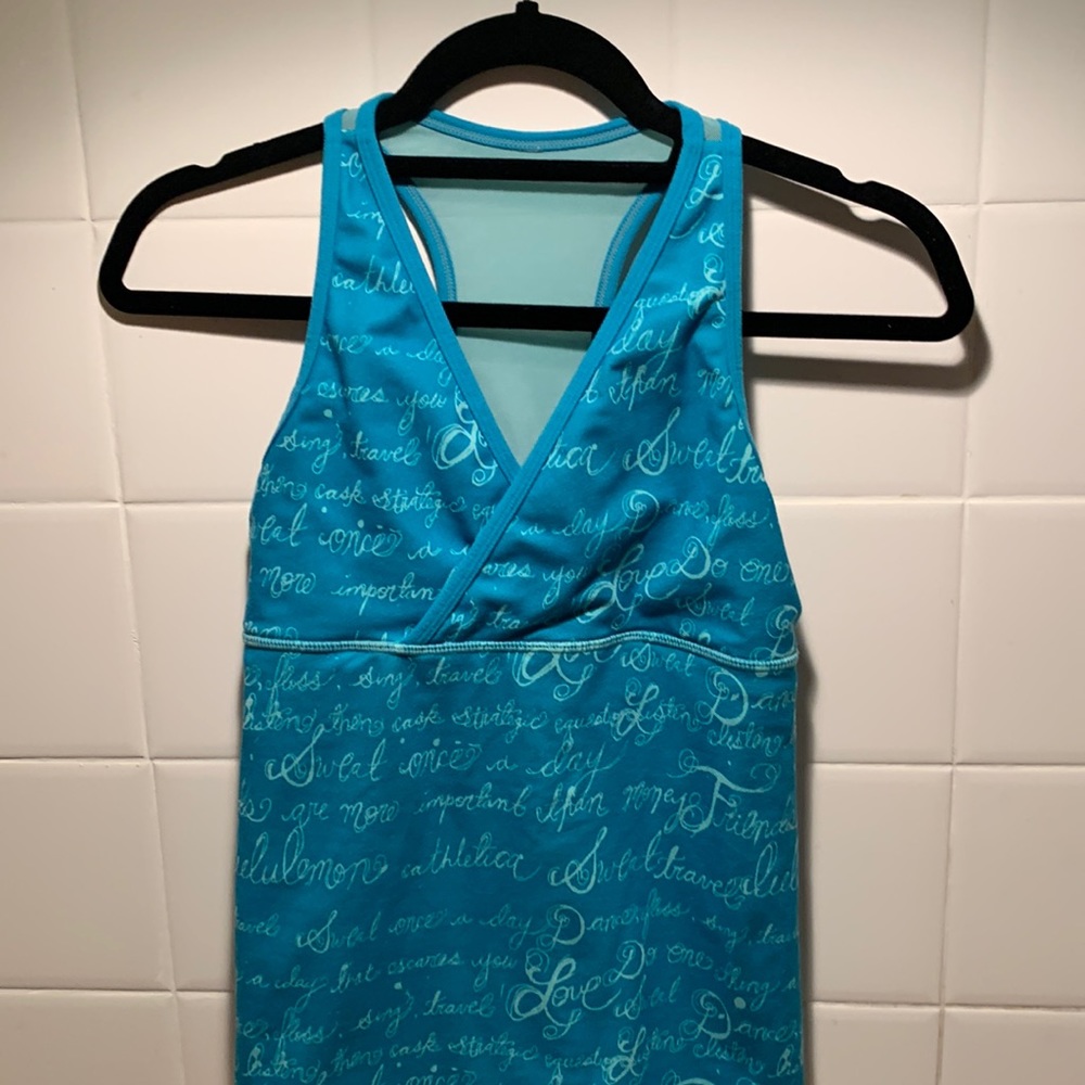 Rare Lululemon “manifesto” deep V racerback tank